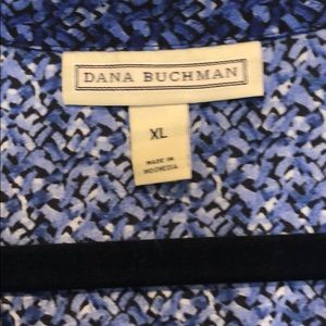 Dana Buchman Tops - Dana Buchman sleeveless blouse Dana Buchman Tops - Dana Buchman sleeveless blouse